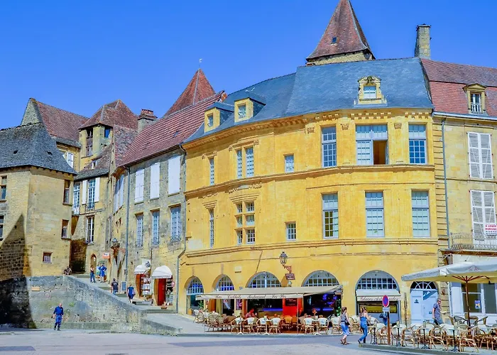 De L'ecole Ferienhaus Groléjac